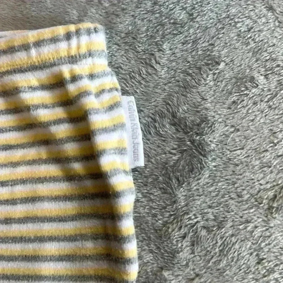 ⭐️Host Pick⭐️ Calvin Klein - 4 piece bundle. Size 0-3/3-6  month - Picture 6 of 8